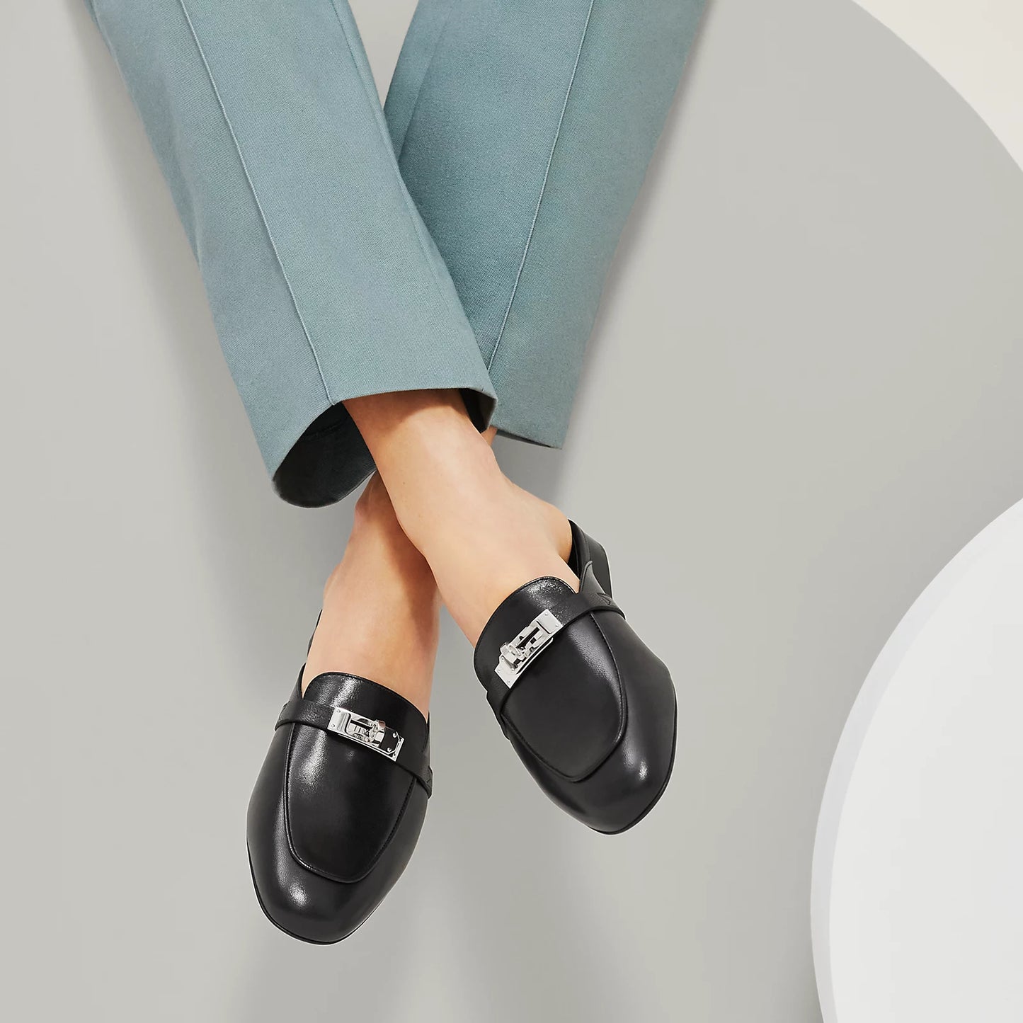 Hermès - Mules Oz Noir II