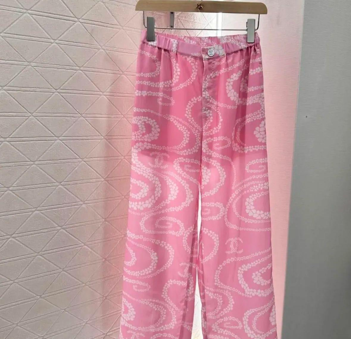 Chanel - Pantalon motif spirale Coco Chanel Beach