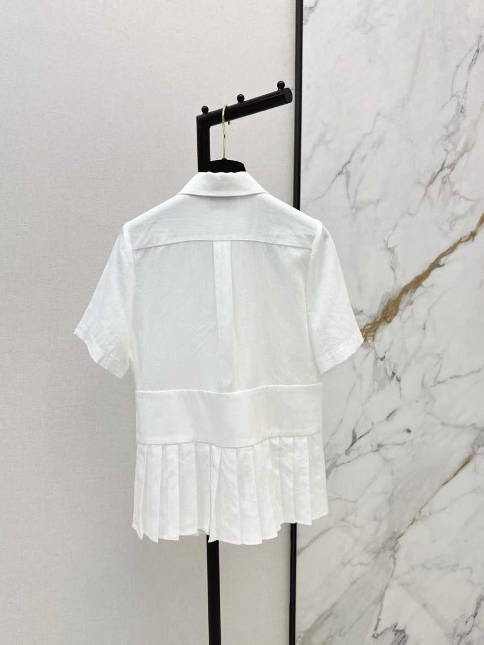 Chanel - Chemise à bouton Rose Pâle/Blanc