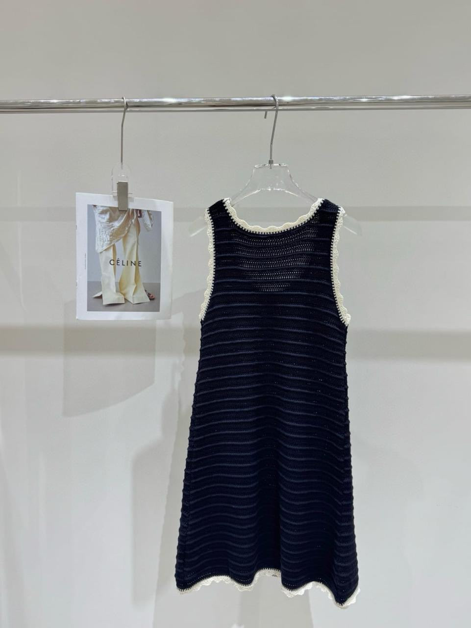 Celine - Robe orné du logo celine en perles avec poche Noir