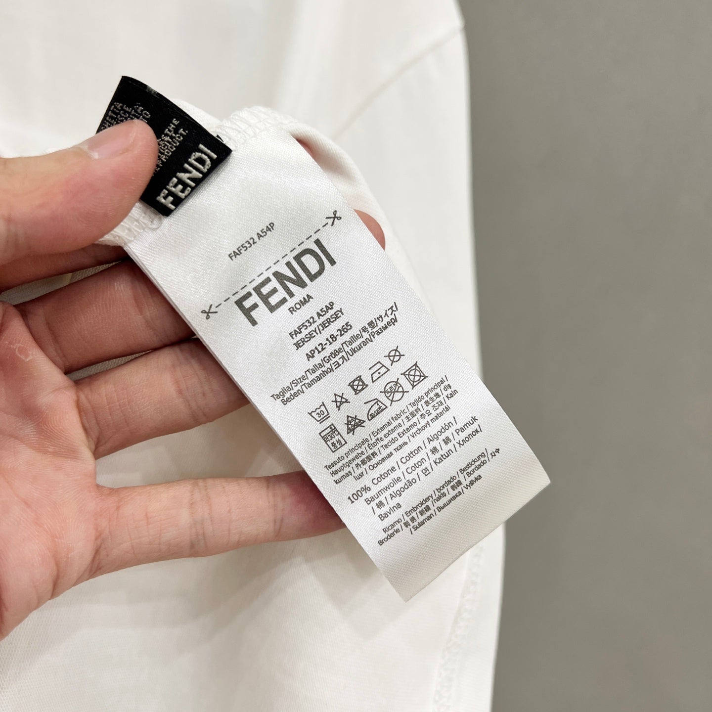 Fendi - T-shirt avec logo FF en rouge et blanc - Blanc