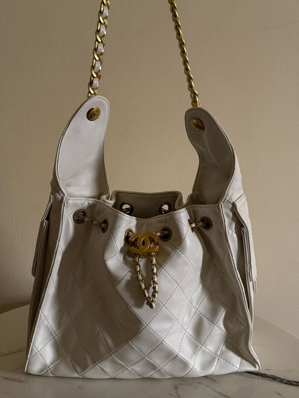 Chanel - Sac à bandoulière 34cm avec logo Doré (6 coloris)