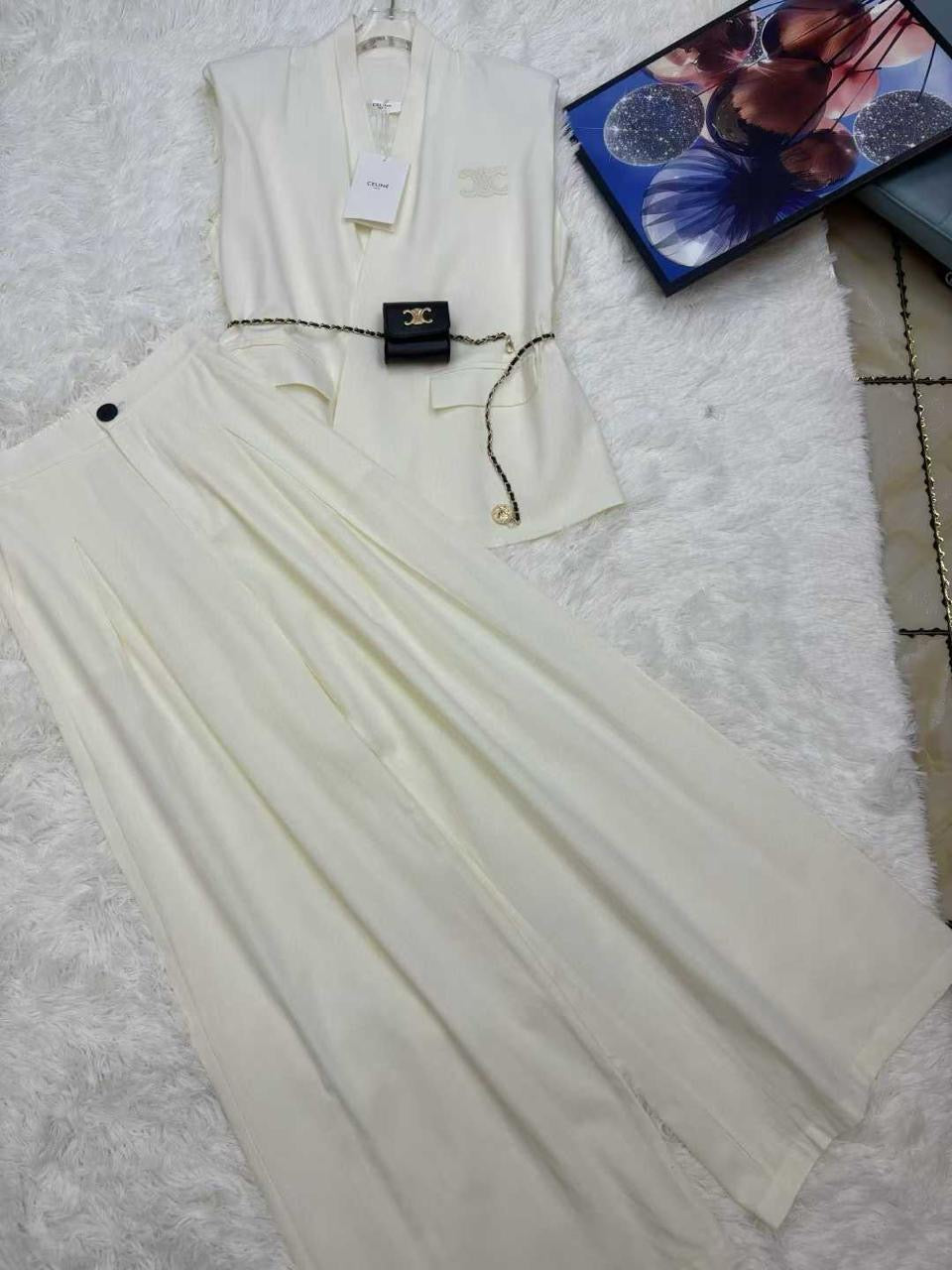 Celine - Ensemble Haut & Bas orné du logo Celine Blanc/Mauve/Noir