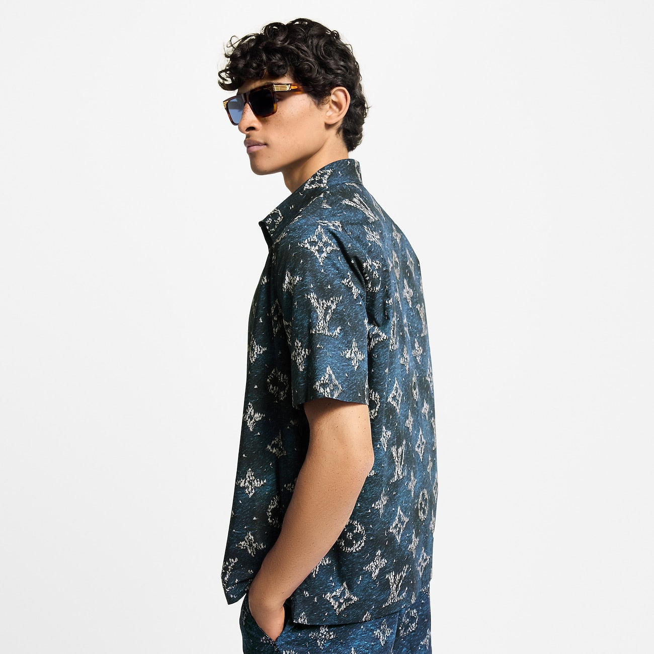 Louis Vuitton - Chemise manches courtes brodée en coton Bleu Océan