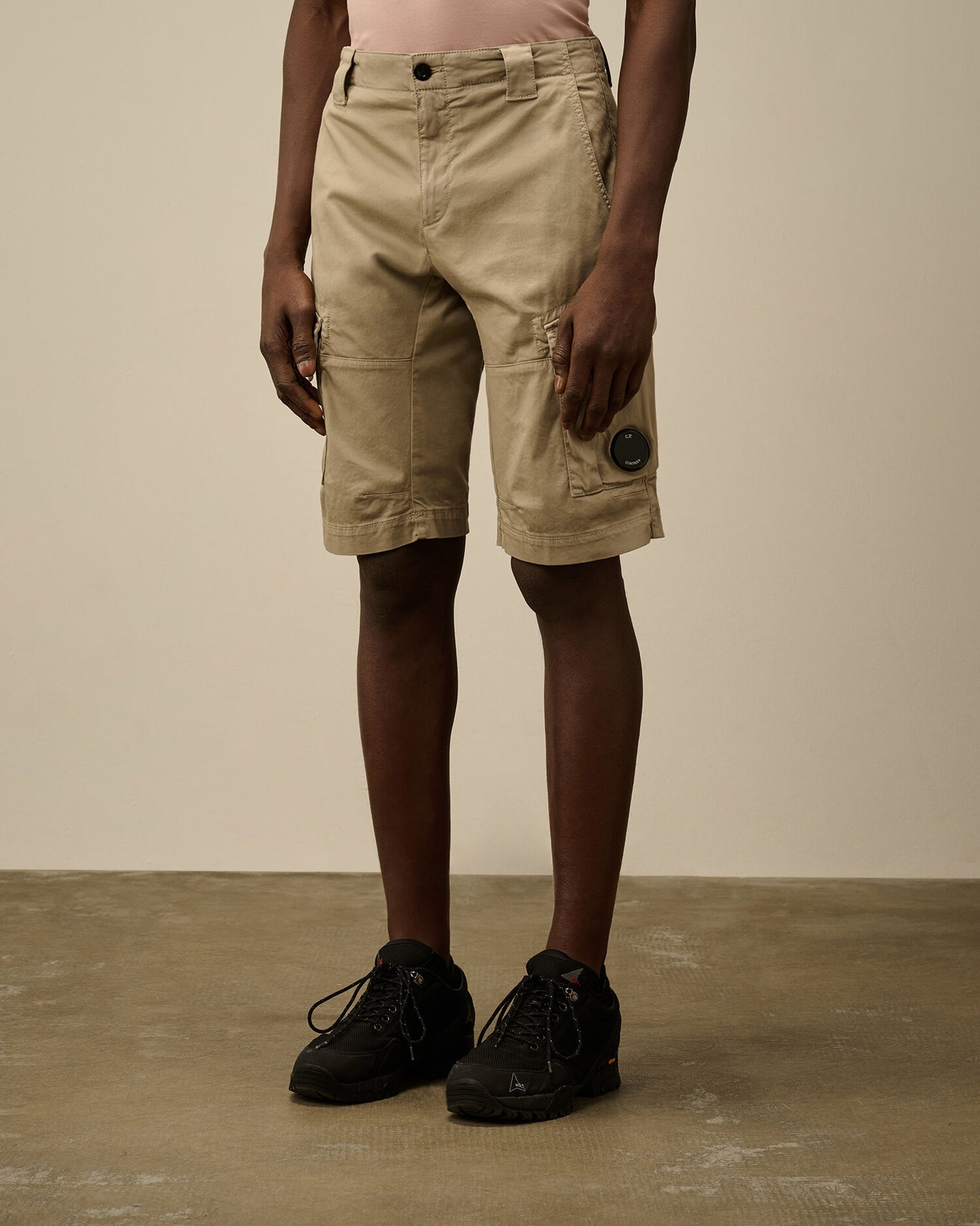 C.P Company - Short Cargo stretch sateen Vintage Khaki Beige