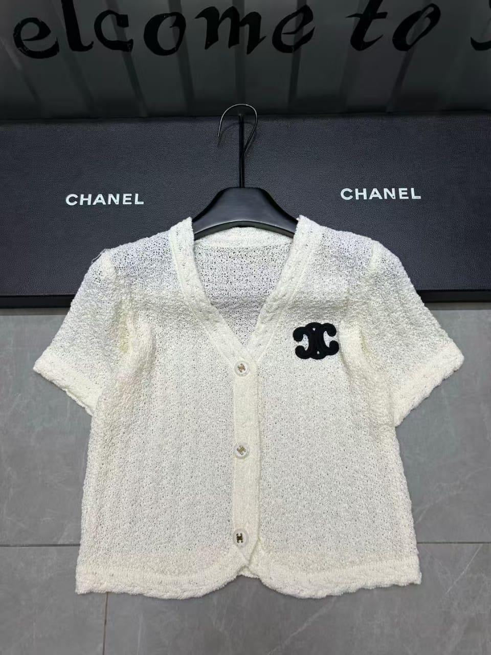 Celine - T-shirt à bouton orné du logo CC Bleu Marine/Blanc