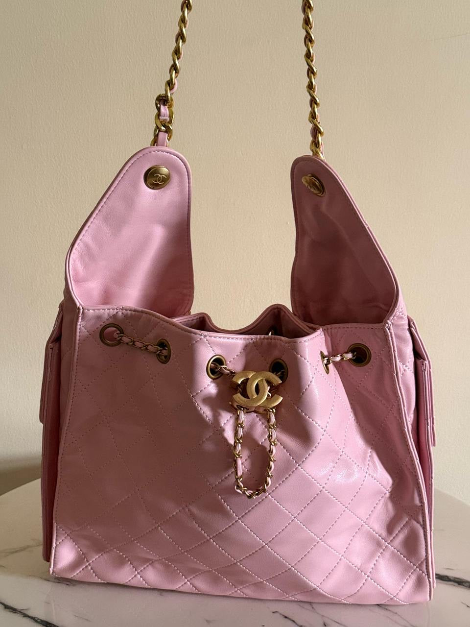 Chanel - Sac à bandoulière 34cm avec logo Doré (6 coloris)