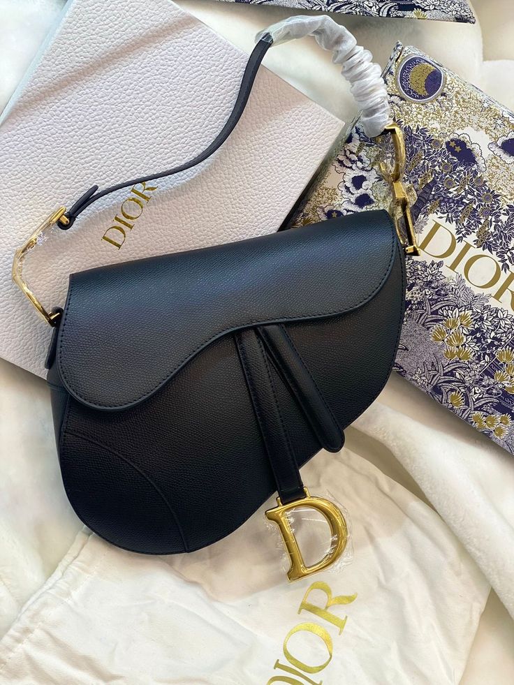 Dior - Sacs à Bandoulière logo D Doré Noir