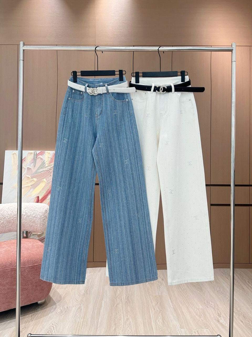 Chanel - Jean avec logo Bleu Clair / Blanc