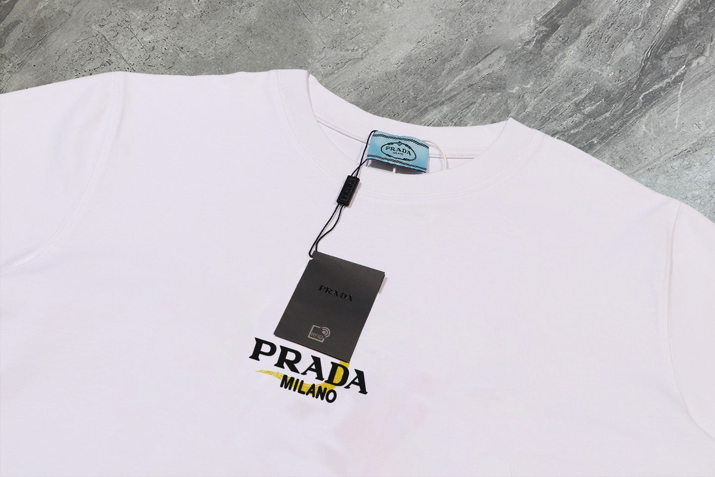 Prada - T-shirt en coton Prada Logo Éclat Blanc