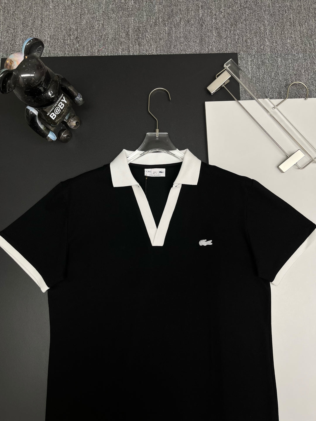 Lacoste - Polo Lacoste Chic Col en V Noir