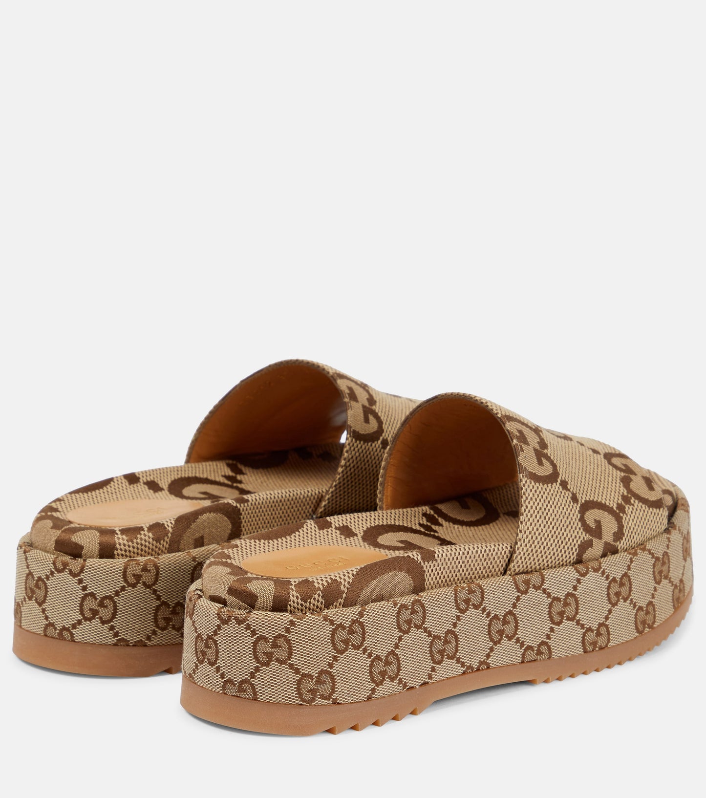 Gucci - Mules à plateforme en toile GG Maxi Camel