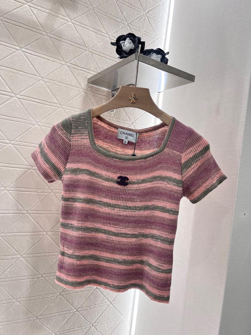 Chanel - T-Shirt à rayure Bleu/Rose
