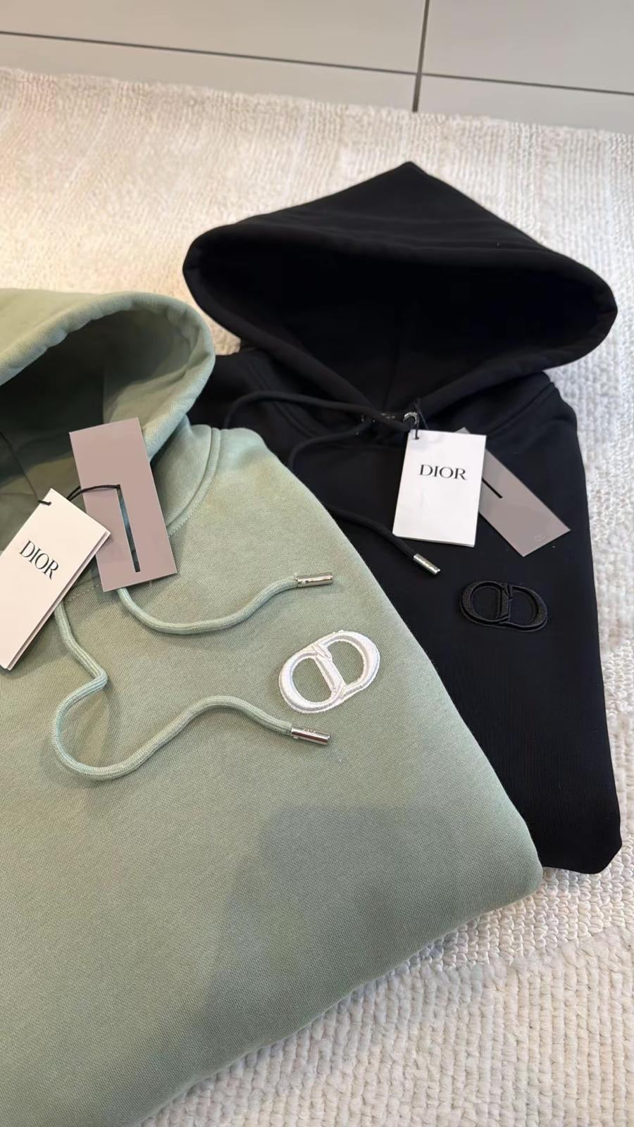 Dior - Sweat à capuche brodée CD Vert/Noir