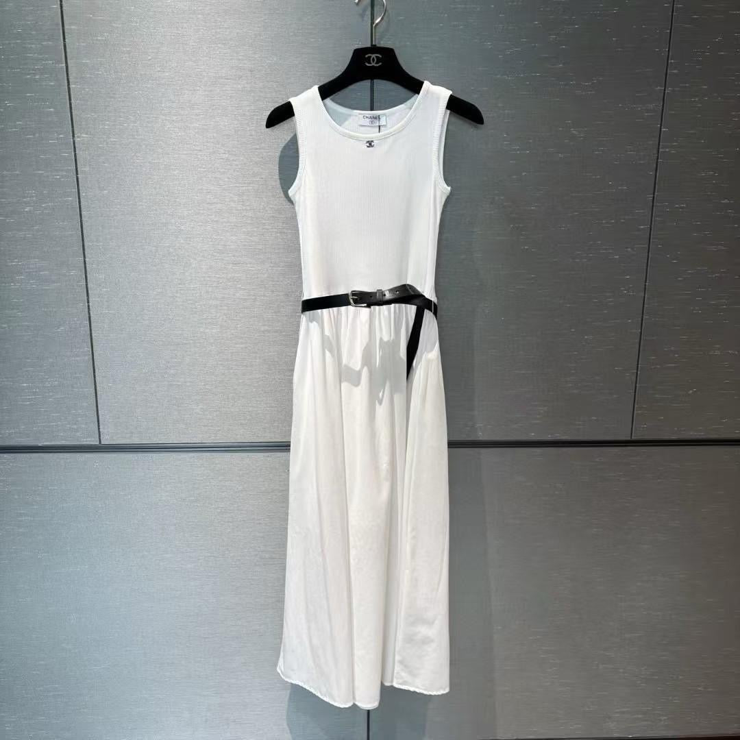 Chanel - Robe avec Ceinture Chanel Noir/Blanc