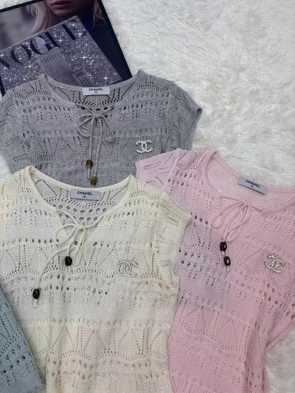 Chanel - T-shirt Gris/Rose/Jaune/Bleu