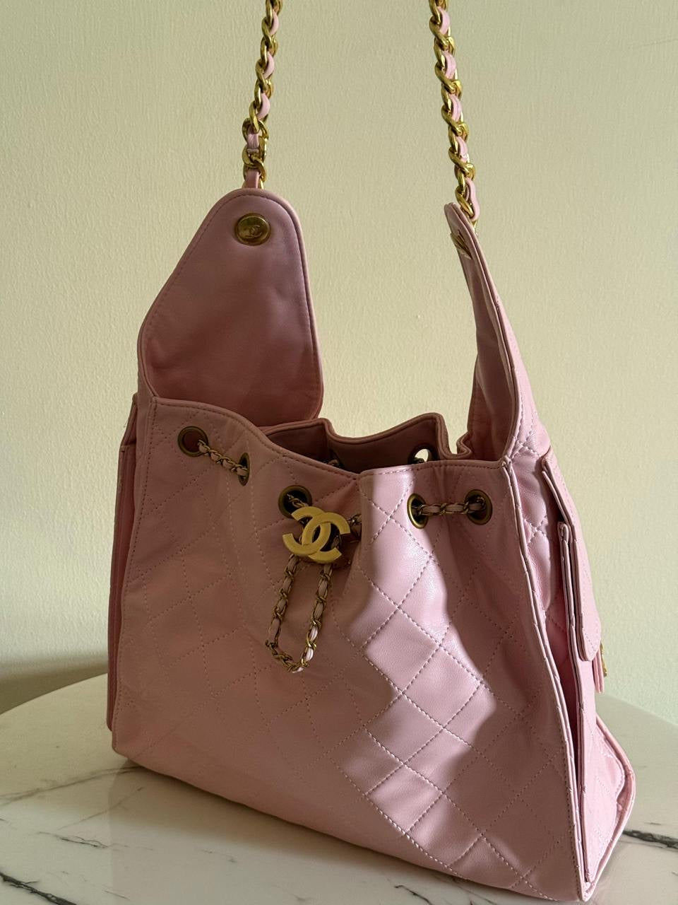 Chanel - Sac à bandoulière 34cm avec logo Doré (6 coloris)