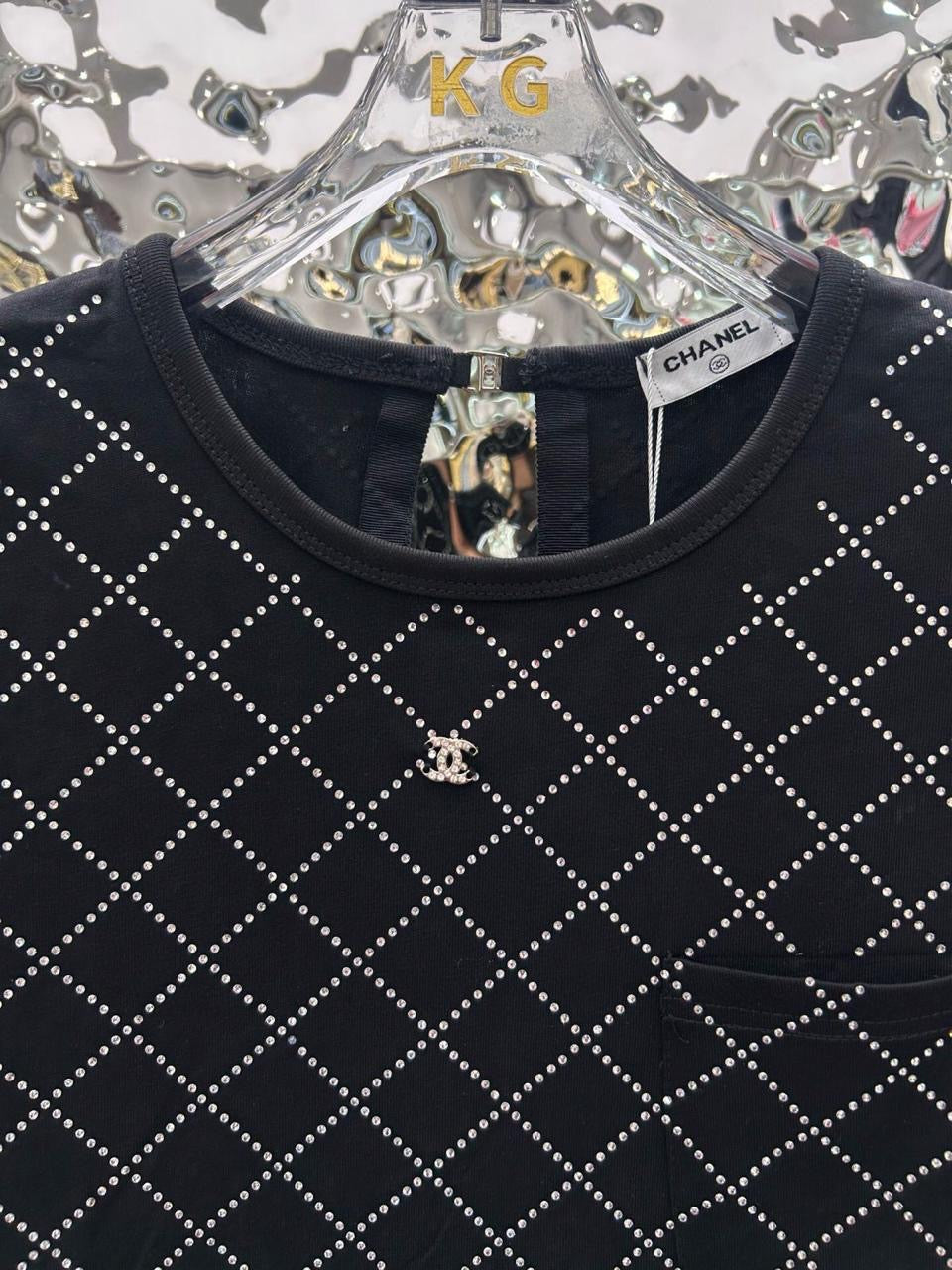 Chanel - T-Shirt avec poche sur la poitrine et fermeture dans le dos Blanc