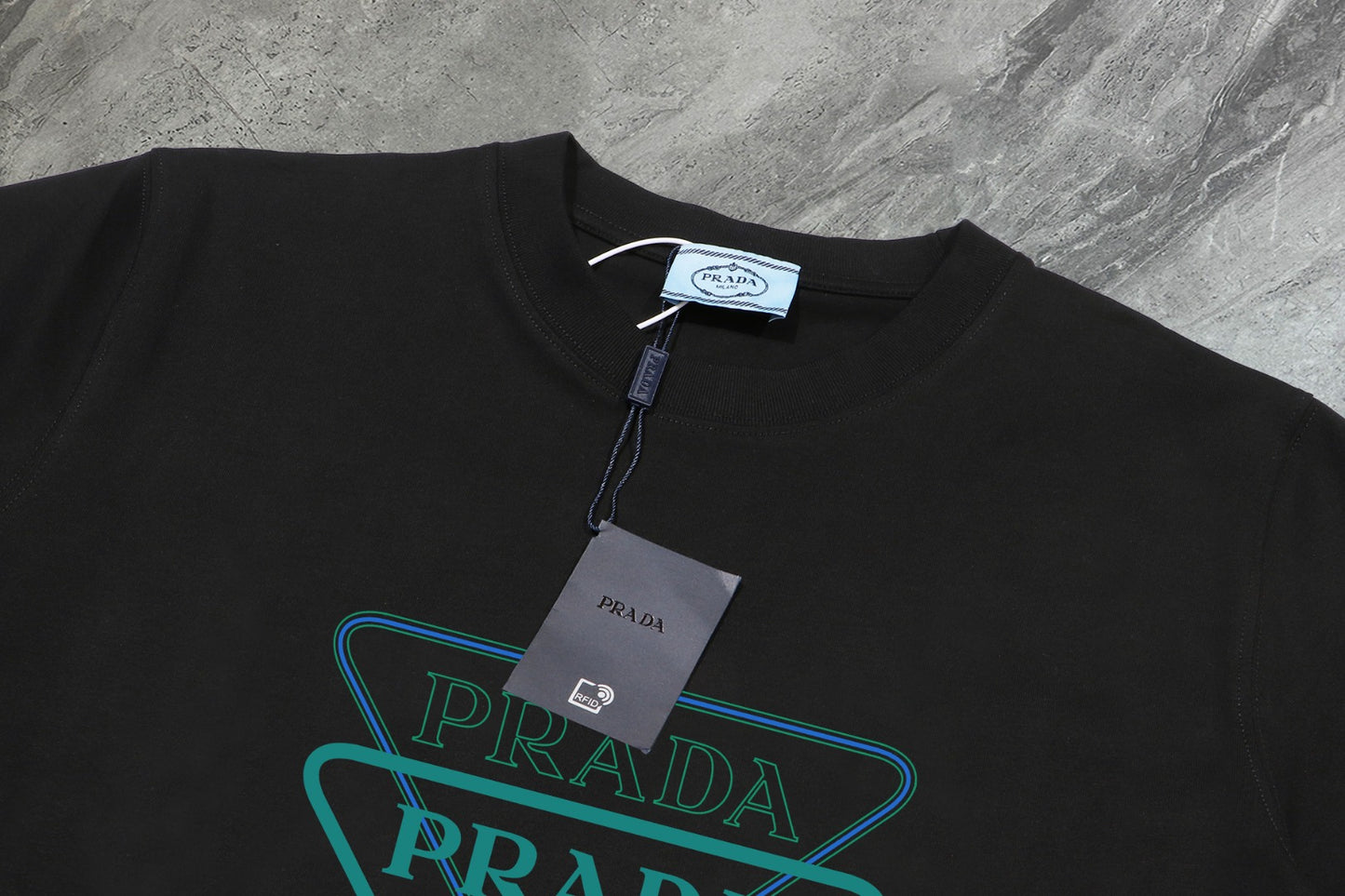 Prada - T-shirt en coton Prada Logo Double Triangle Noir
