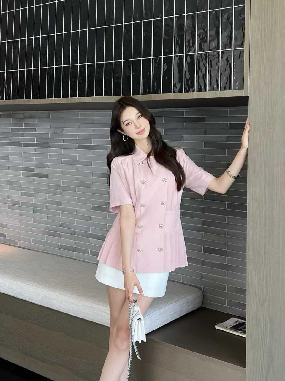 Chanel - Chemise à bouton Rose Pâle/Blanc