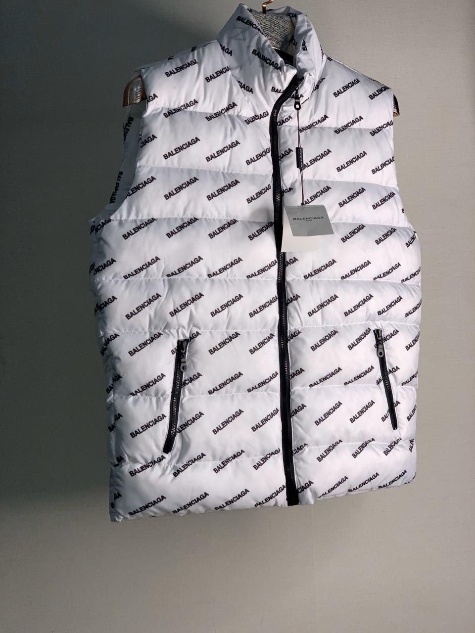 Balenciaga - Doudoune sans manche avec logo Noir/Blanc
