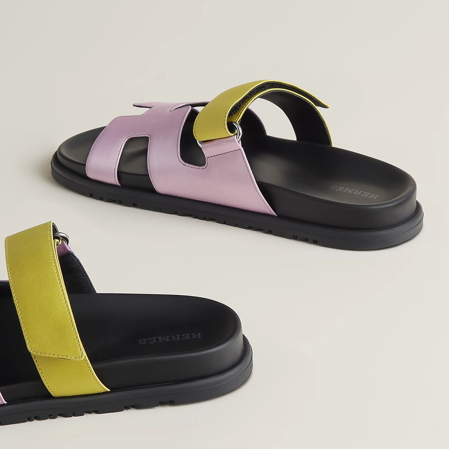 Hermès - Sandales Chypre Violet Pétale / Vert Lime