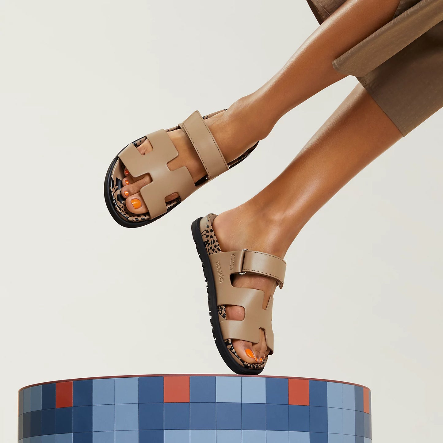 Hermès - Sandales Chypre Beige Argile (ÉDITION LIMITÉE)