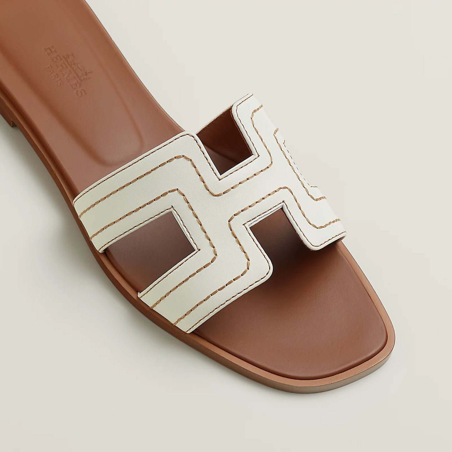 Hermès - Sandales Oran Blanc brodé