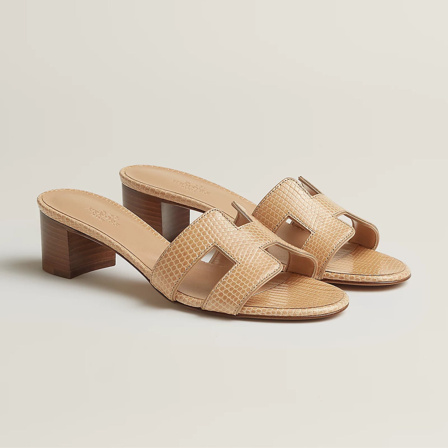 Hermès - Sandales Oasis Beige Natura en Lézard