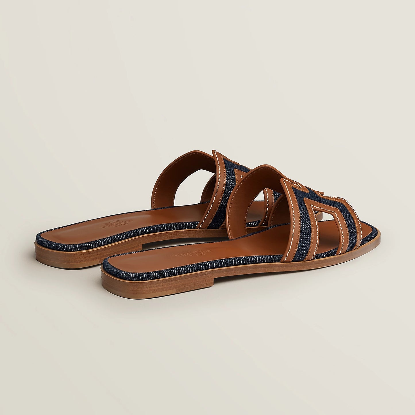 Hermès - Sandales Oran Bleu Brut / Gold