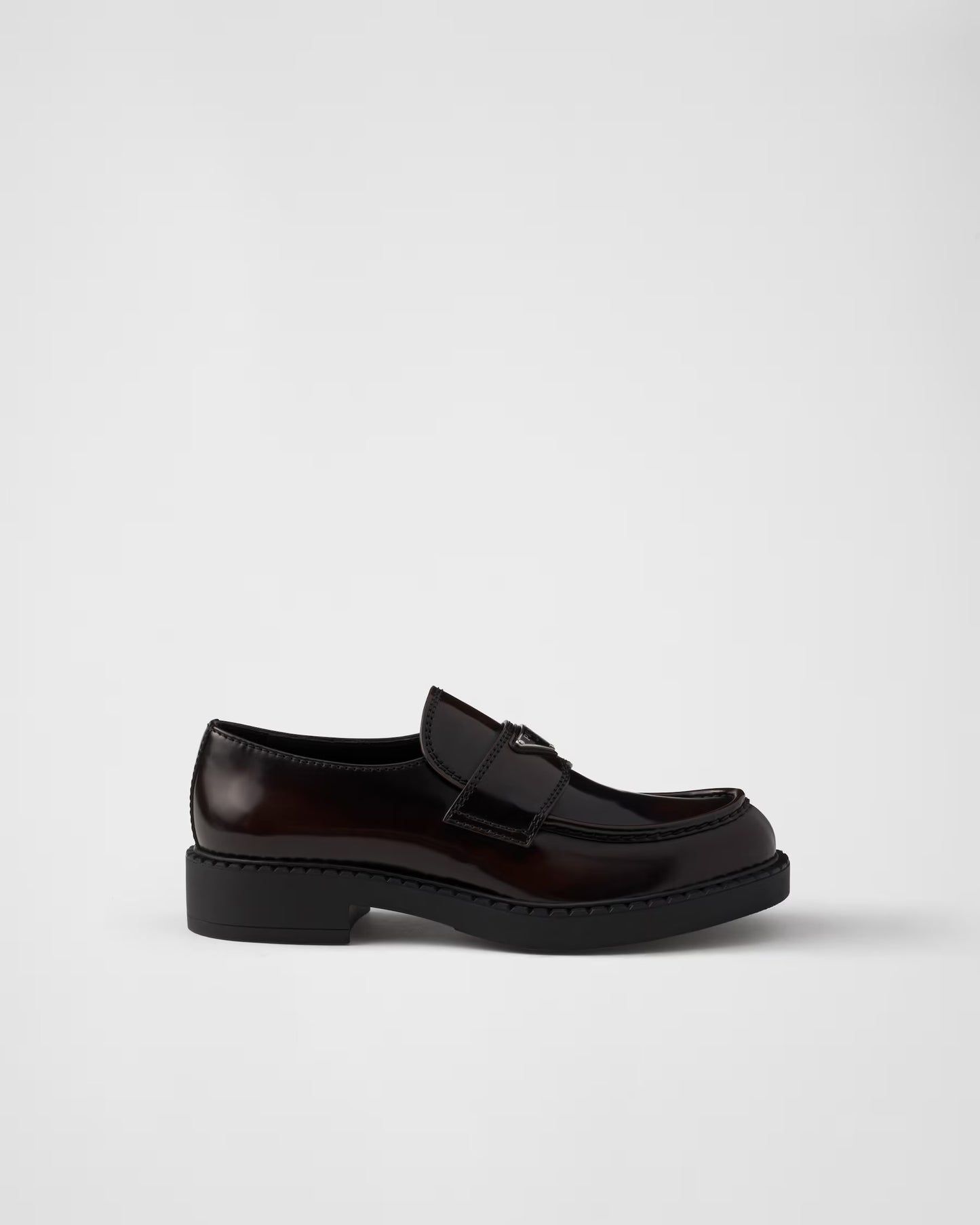 Prada - Mocassins Chocolate en cuir brossé Terre De Sienne