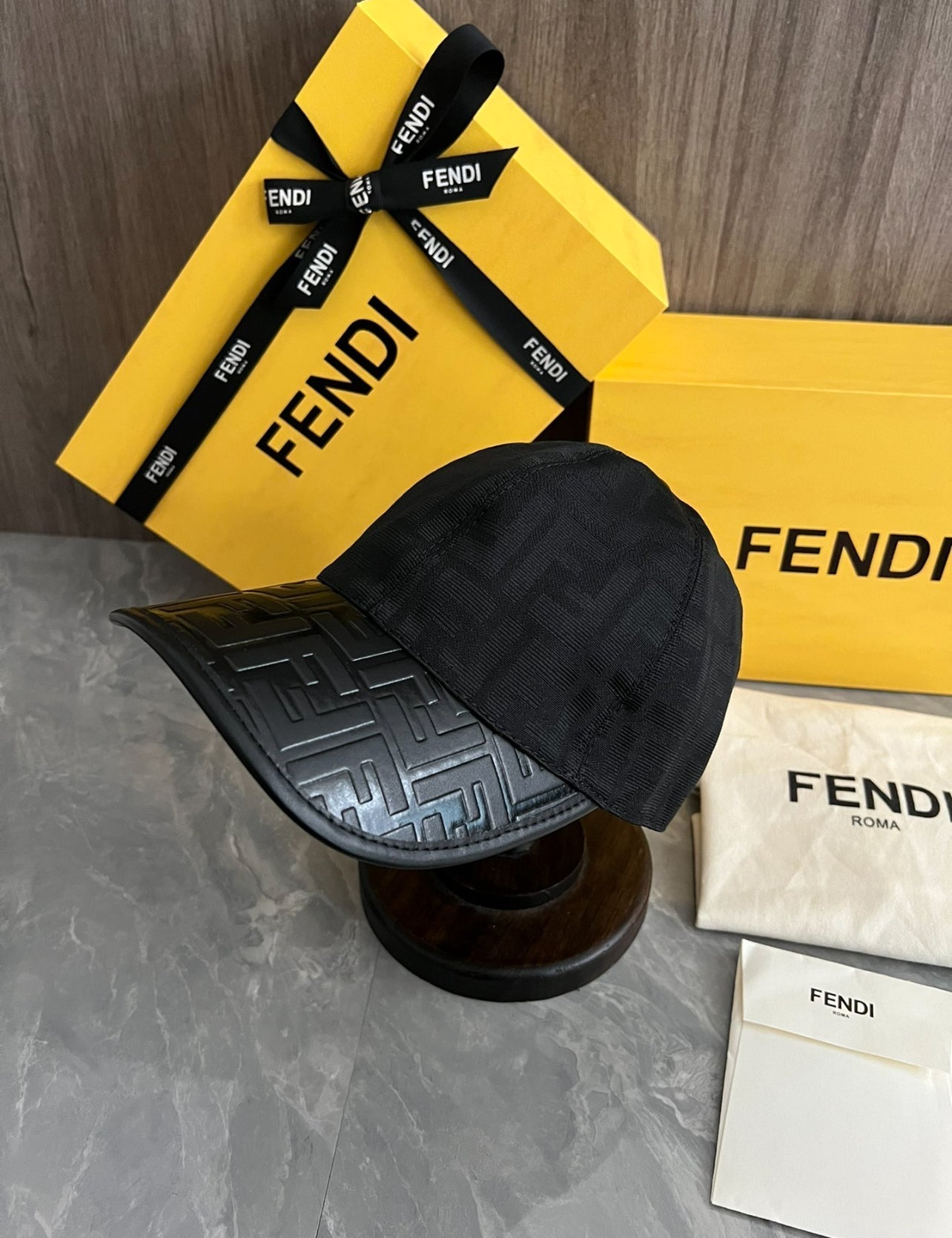 Fendi - Casquette motif FF Noir/Noir