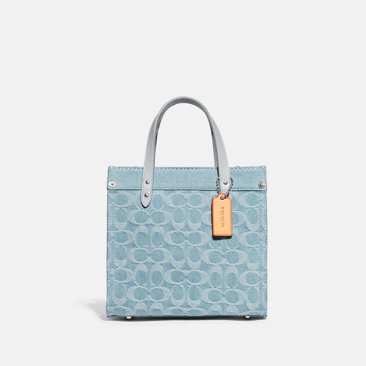 Field Tote 22 In Signature Denim