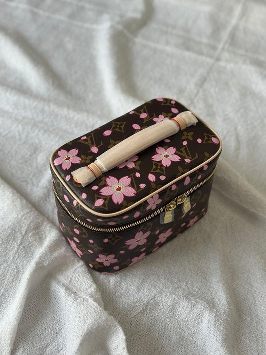 Louis Vuitton - Vanity Marron Rose Clair