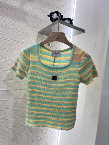 Chanel - T-Shirt à rayure Bleu/Rose
