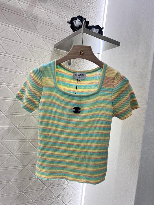 Chanel - T-Shirt à rayure Bleu/Rose