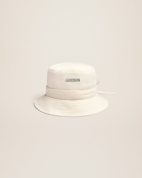 Le bob Gadjo Blanc cassé