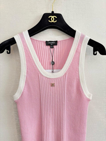 Chanel - T-Shirt à logo Rose