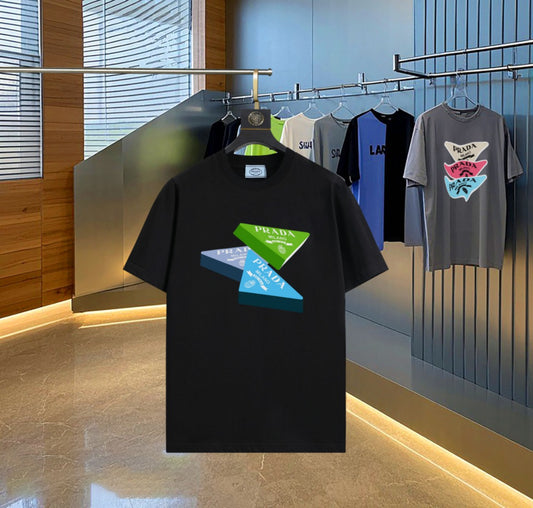 Prada - T-shirt Prada en coton Triangles Colorés Noir