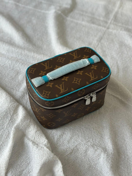 Louis Vuitton - Vanity Marron Bleu