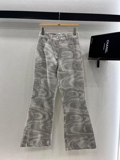 Chanel - Pantalon motifs spirale et floraux Blanc/Rose/Gris