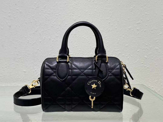 Dior - Sac Dior Groove 25 Cuir Noir