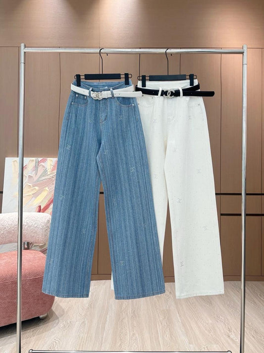 Chanel - Jean avec logo Bleu Clair / Blanc