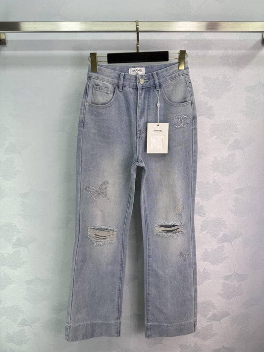 Chanel - Jeans à trou et motif papillon Bleu clair
