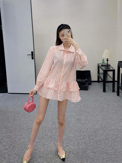 Chanel - Chemise longue à bouton avec motifs Chanel Rose