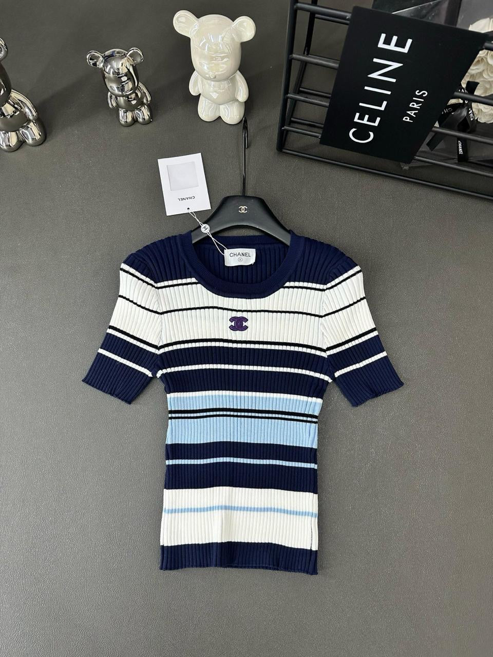 Chanel - T-shirt à rayure Rose / Bleu Marine