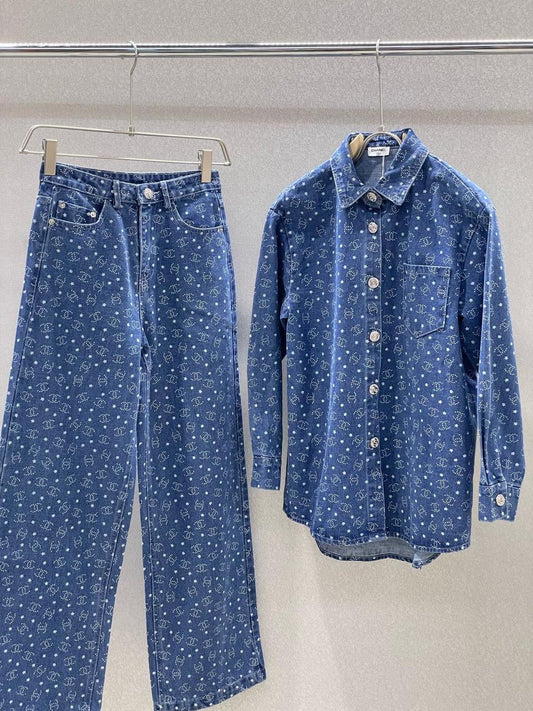 Chanel - Ensemble Veste en Jean + Jean Bleu