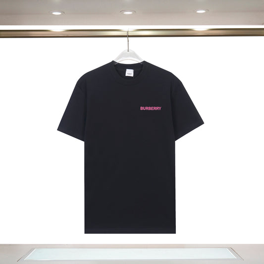 Burberry - T-shirt Burberry avec logo sur la poitrine et motif de laurier à l'arrière - Noir