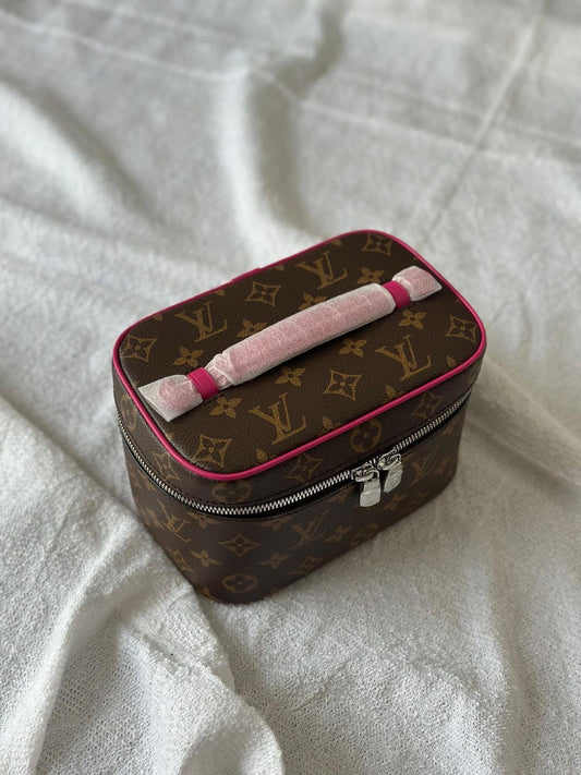 Louis Vuitton - Vanity Marron Rose