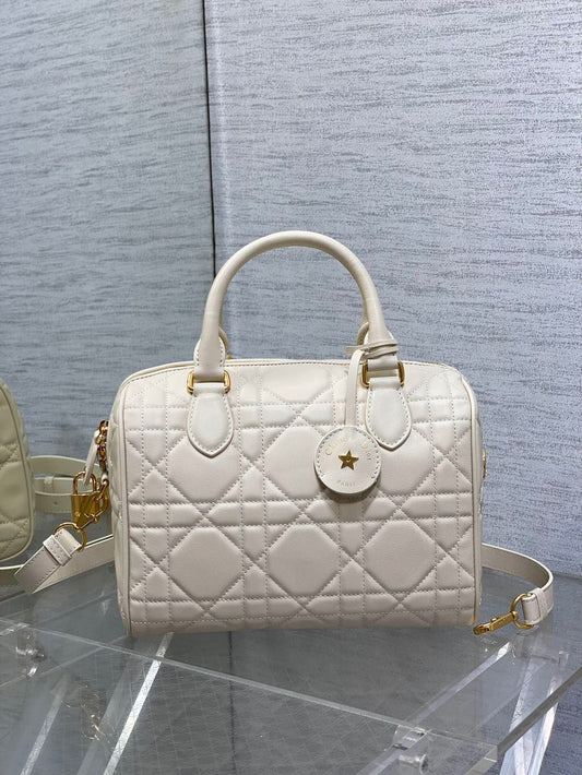 Dior - Sac Dior Groove 25 Cuir Blanc